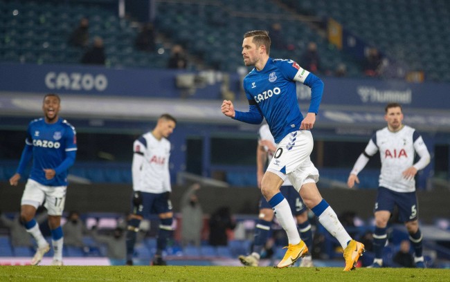 员与球队现 员与球队现